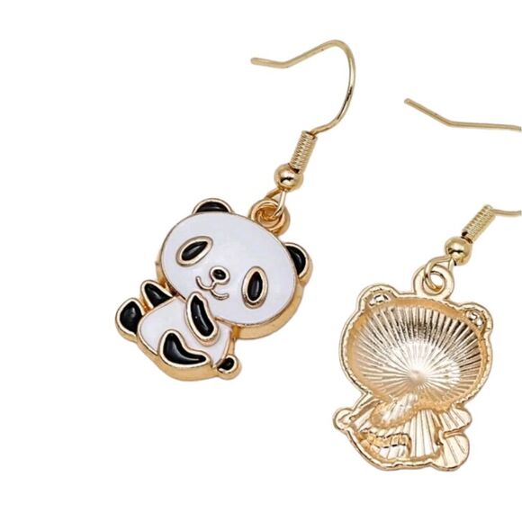 Panda 🐼 Earrings  - Picture 3 of 4